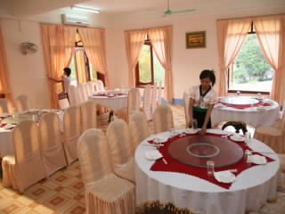 Phòng ăn - Khu Du Lịch Sinh Thái Him Lam